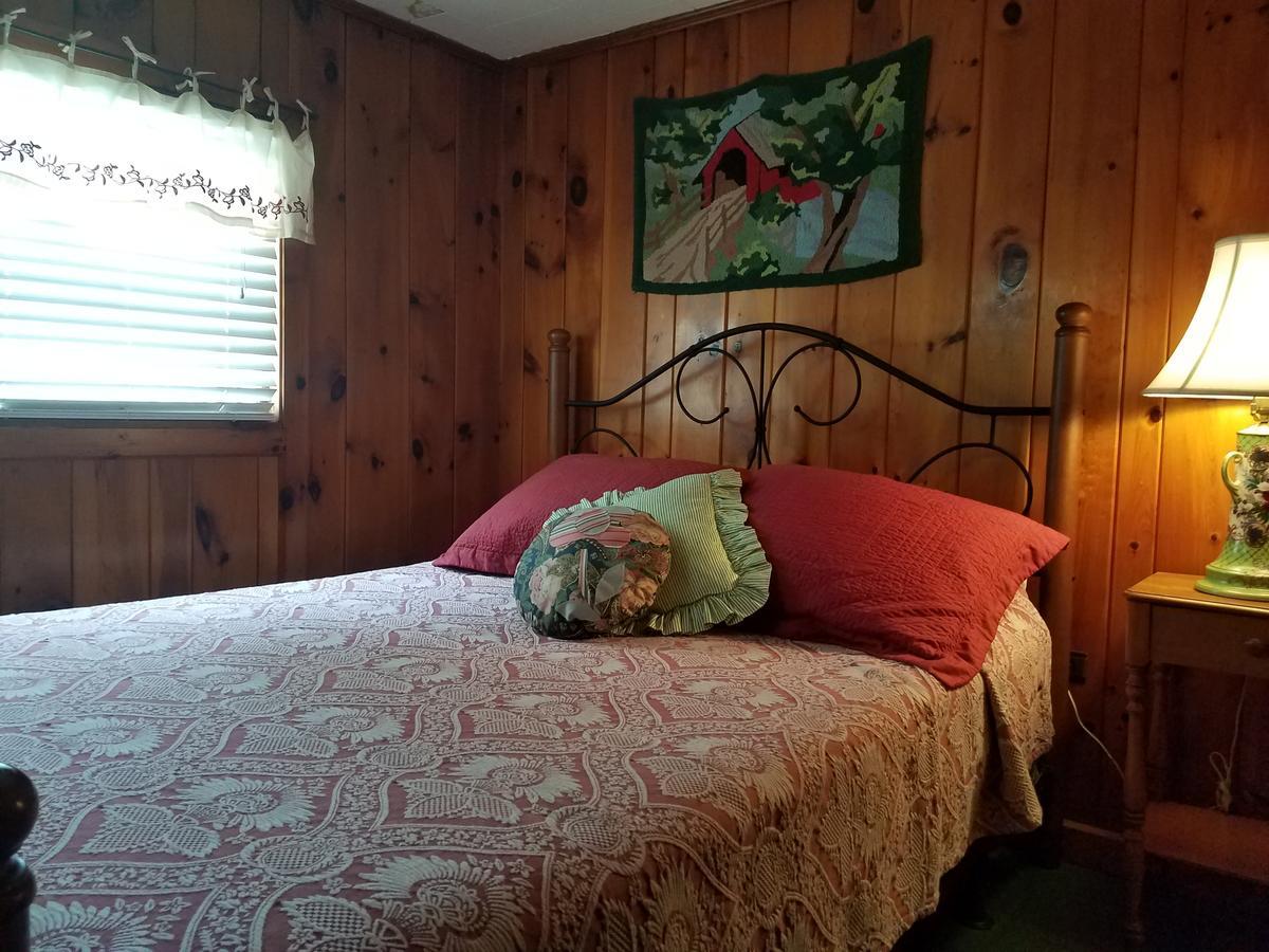 Cottage Place On Squam Lake - Cabins Holderness Ngoại thất bức ảnh